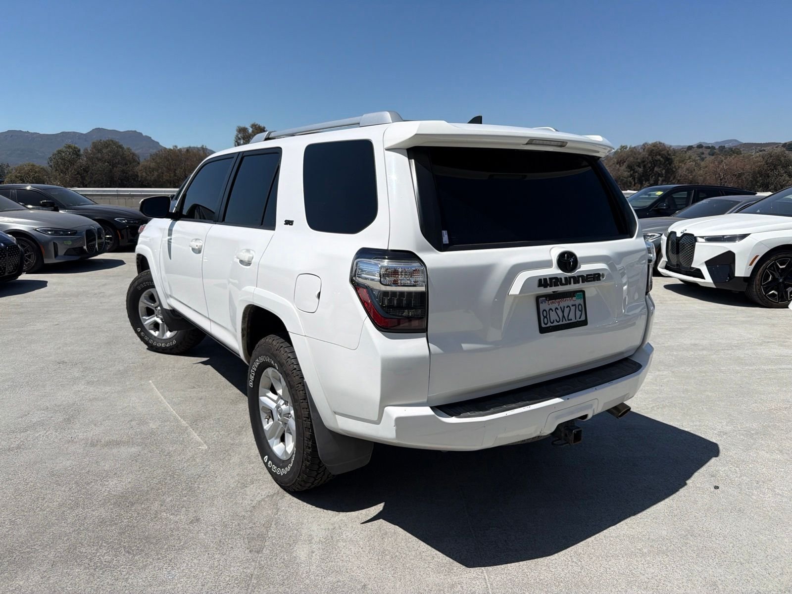 Used 2018 Super White Toyota SR5 image 2