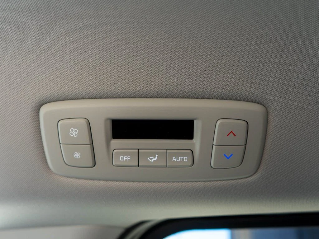 2026 Kia Carnival LXS - Photo 14