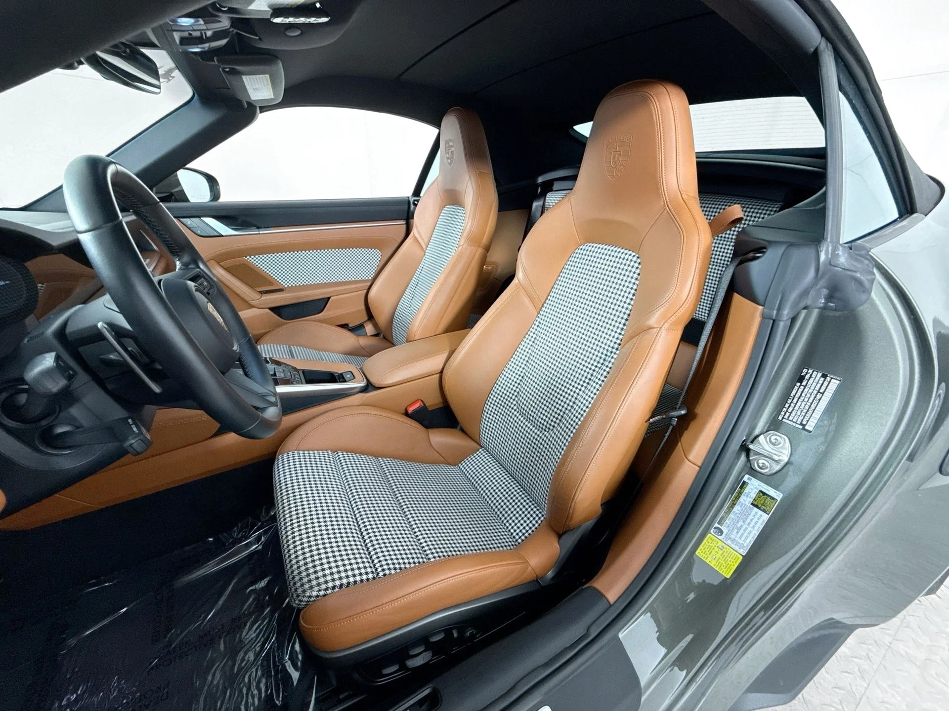 Used 2024 Aventurine Green Metallic Porsche Turbo S image 9