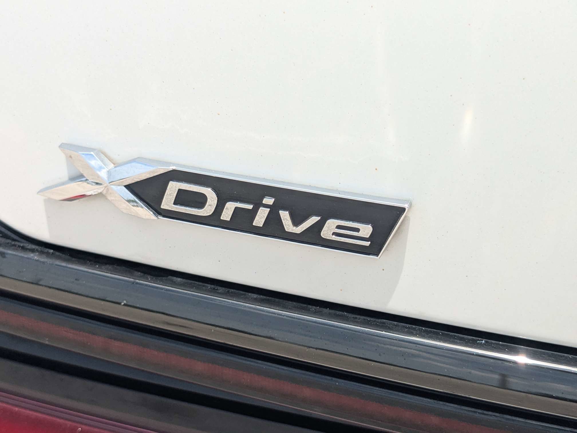 Used 2022 Alpine White BMW 750i xDrive image 13