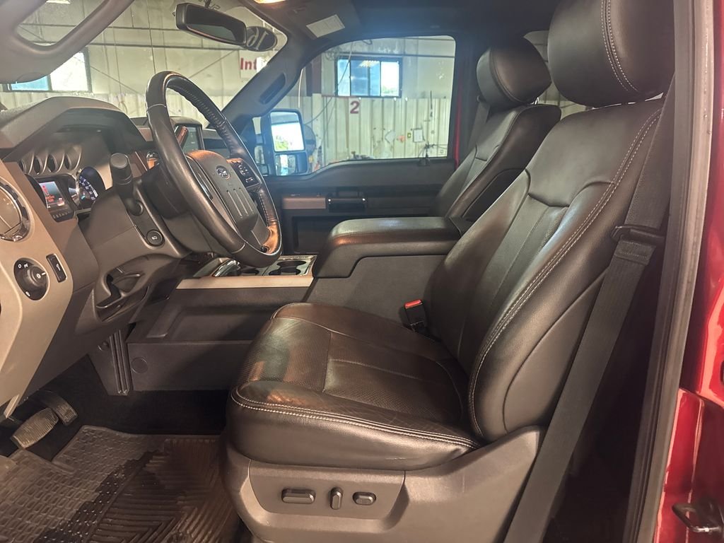 Used 2016 Red Ford Lariat image 13