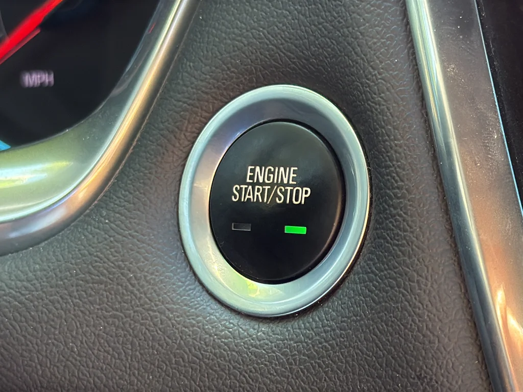 Used 2022 Blue Chevrolet LT image 30