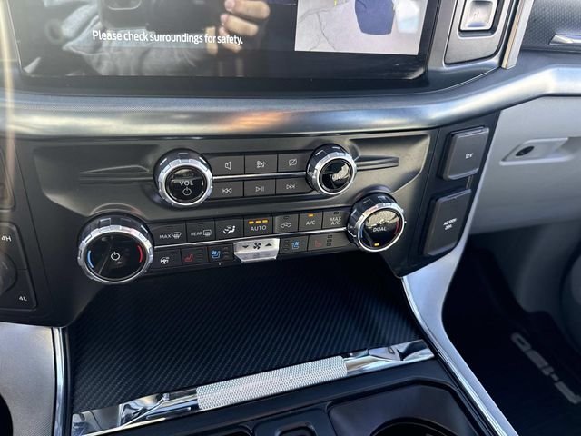 Used 2022 Agate Black Metallic Ford Limited image 32