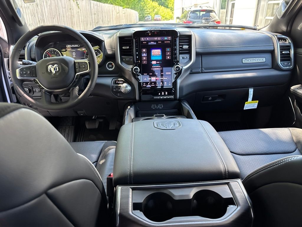New 2026 Bright White Clear-Coat Exterior Paint RAM Laramie image 17