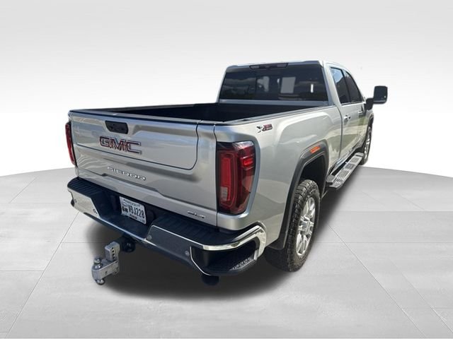 Used 2022 Silver GMC SLT image 2