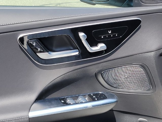 Used 2026 White Mercedes-Benz C 300 image 17
