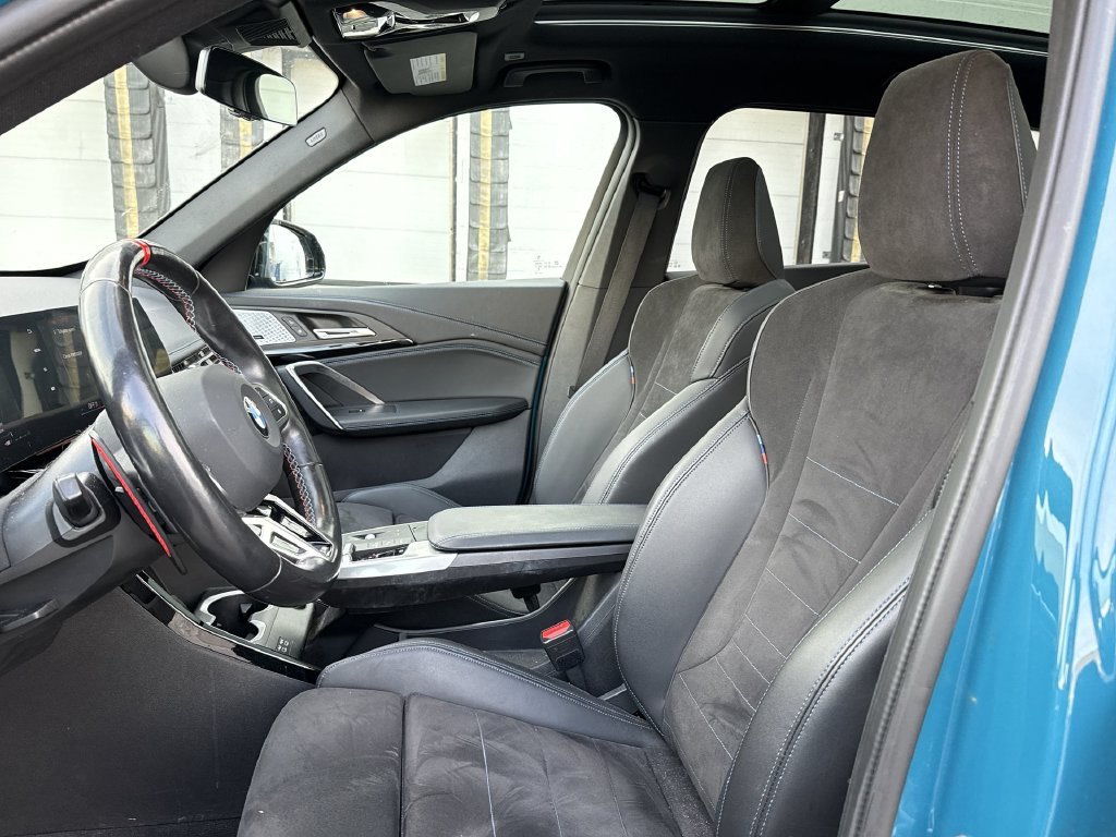 Certified Used 2024 Blue BMW M35i image 2