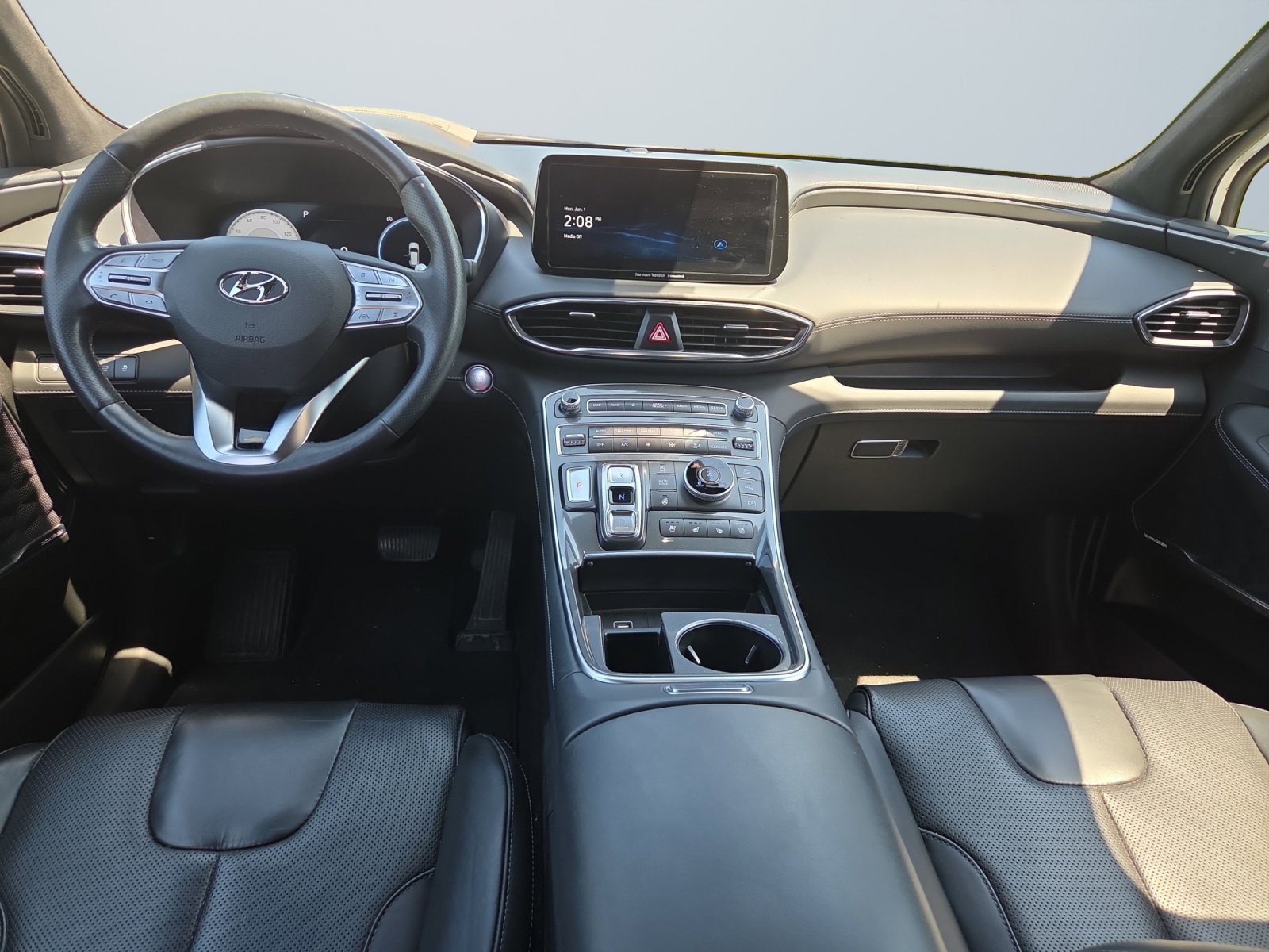 Certified Used 2023 Shimmering Silver Hyundai Calligraphy image 10