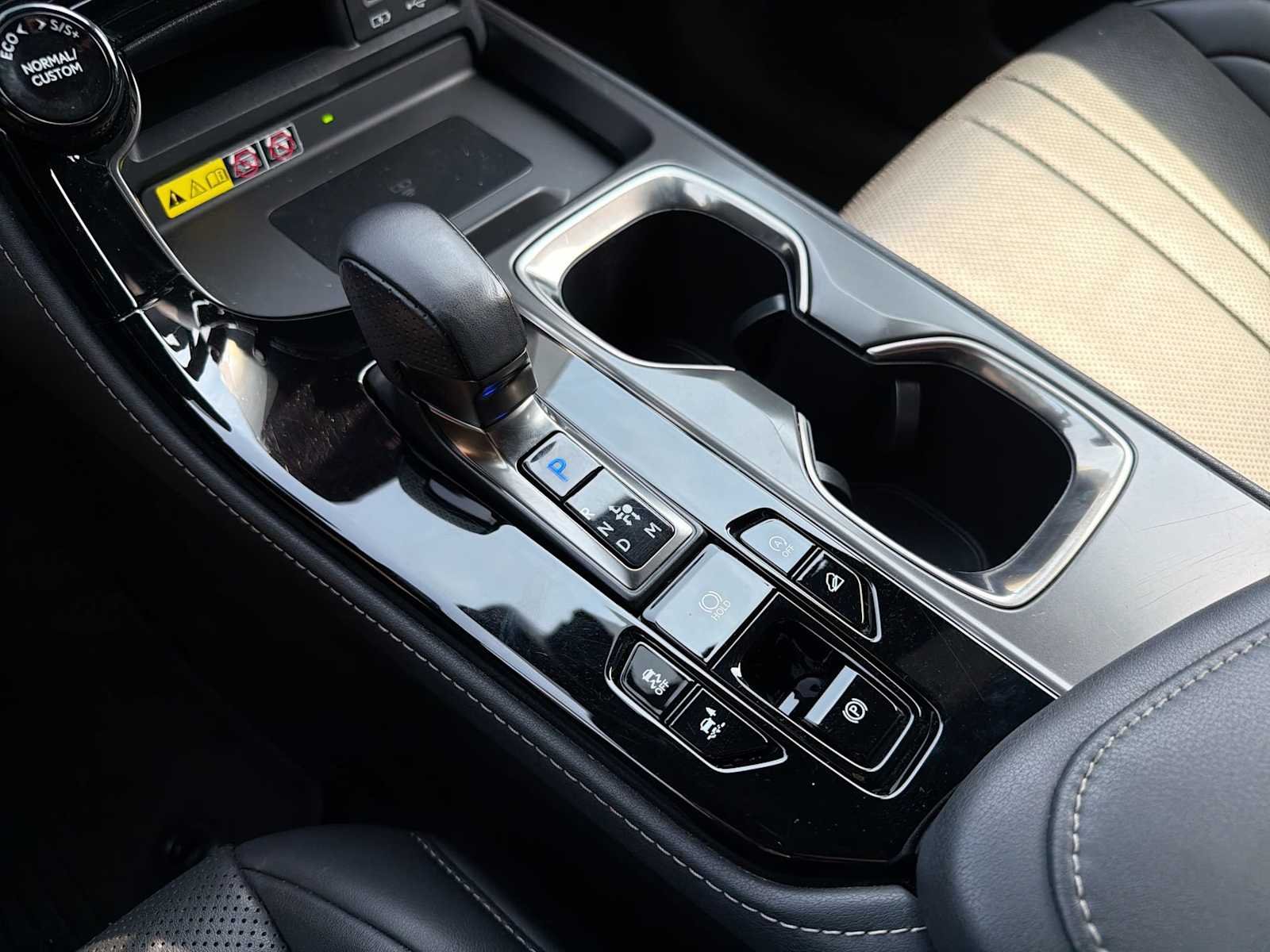Used 2024 Obsidian Lexus F SPORT Handling image 30