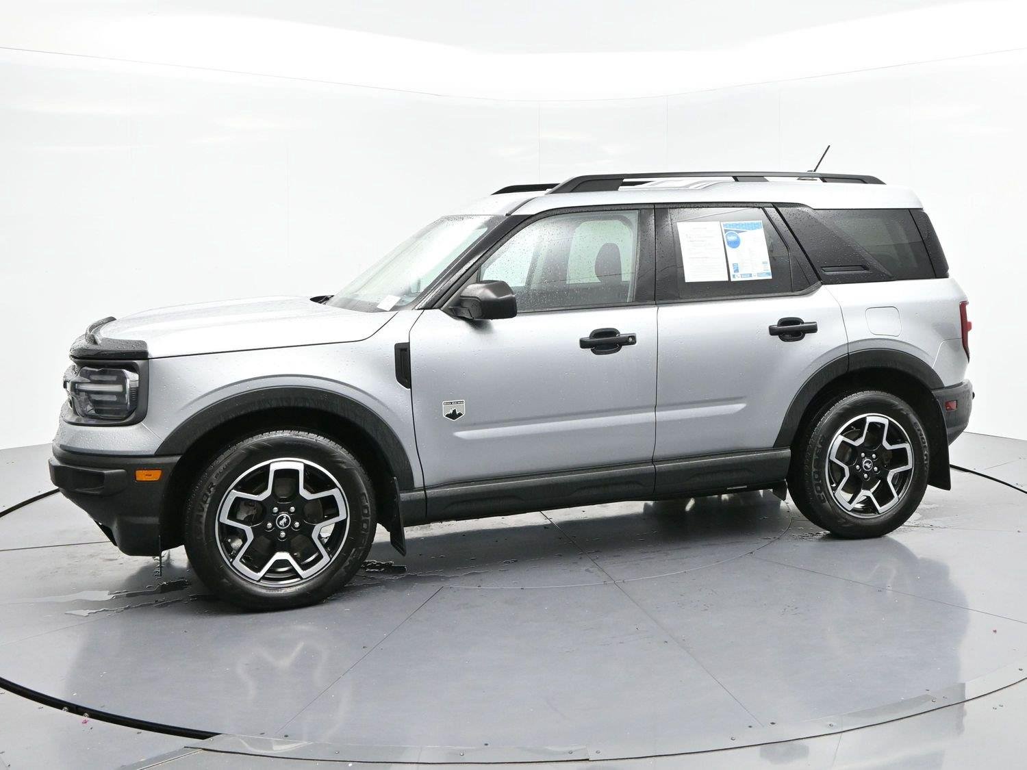 Used 2021 Iconic Silver Ford Big Bend image 4