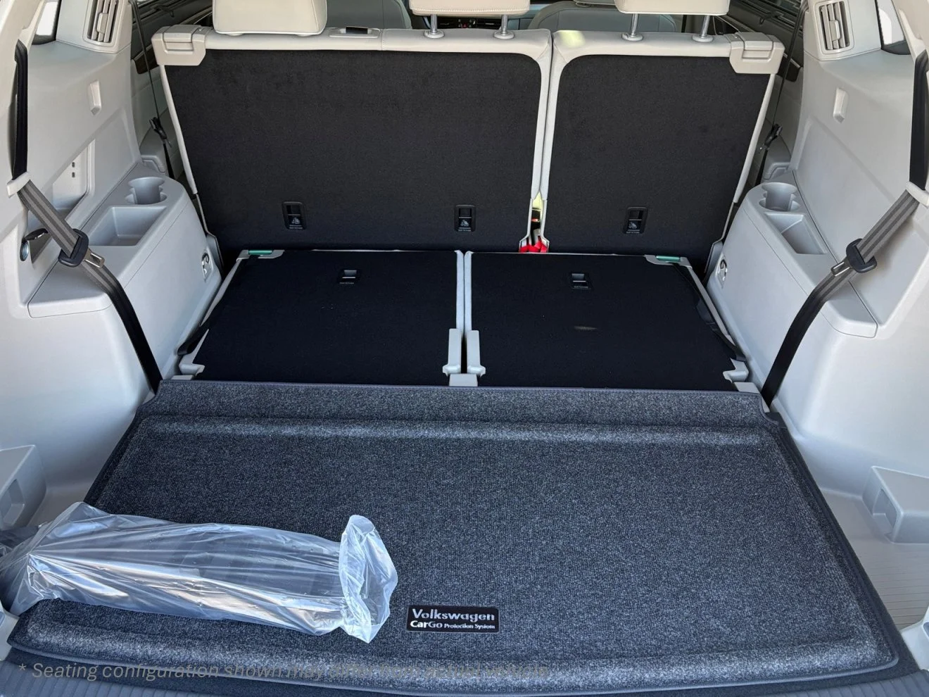 New 2026 PURE GRAY Volkswagen 2.0T SEL Premium R-Line image 14