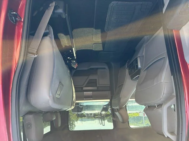 Used 2018 Red Ford XLT image 14