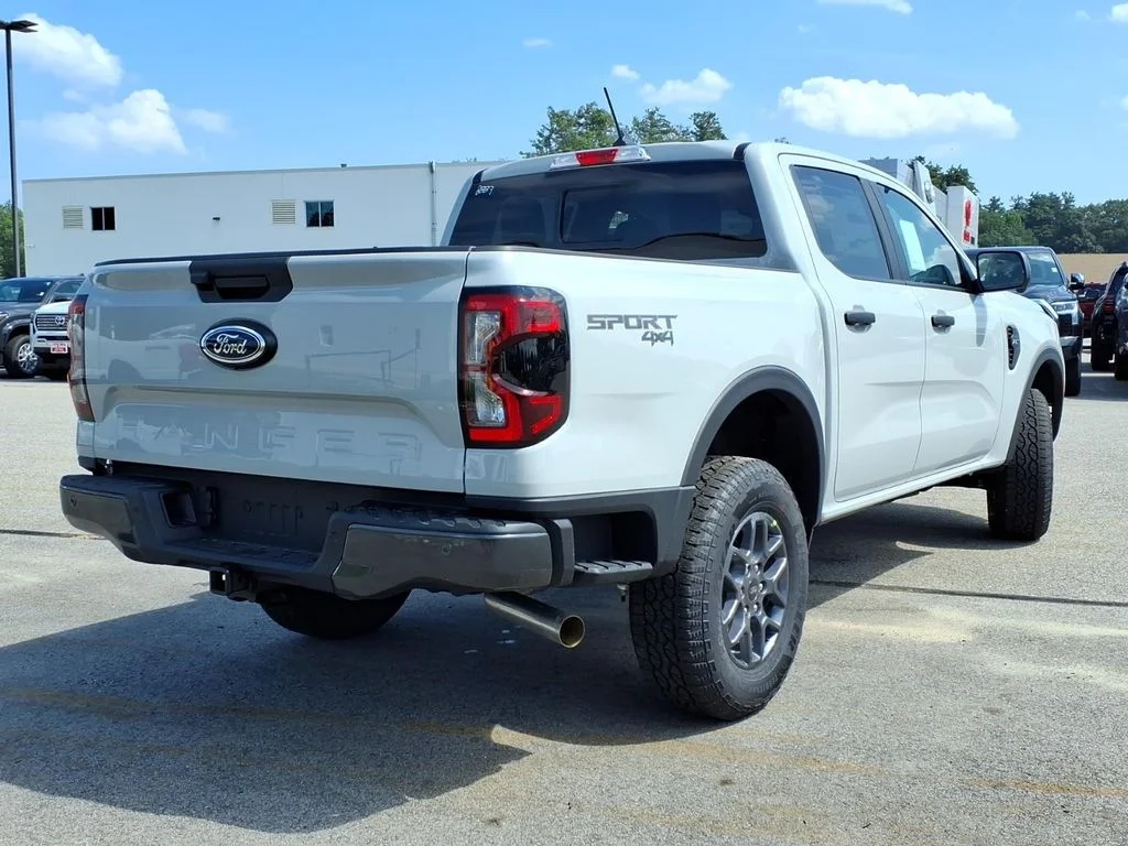 Used 2026 White Ford XLT image 4
