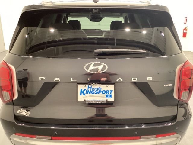 Used 2024 White Hyundai Calligraphy image 6