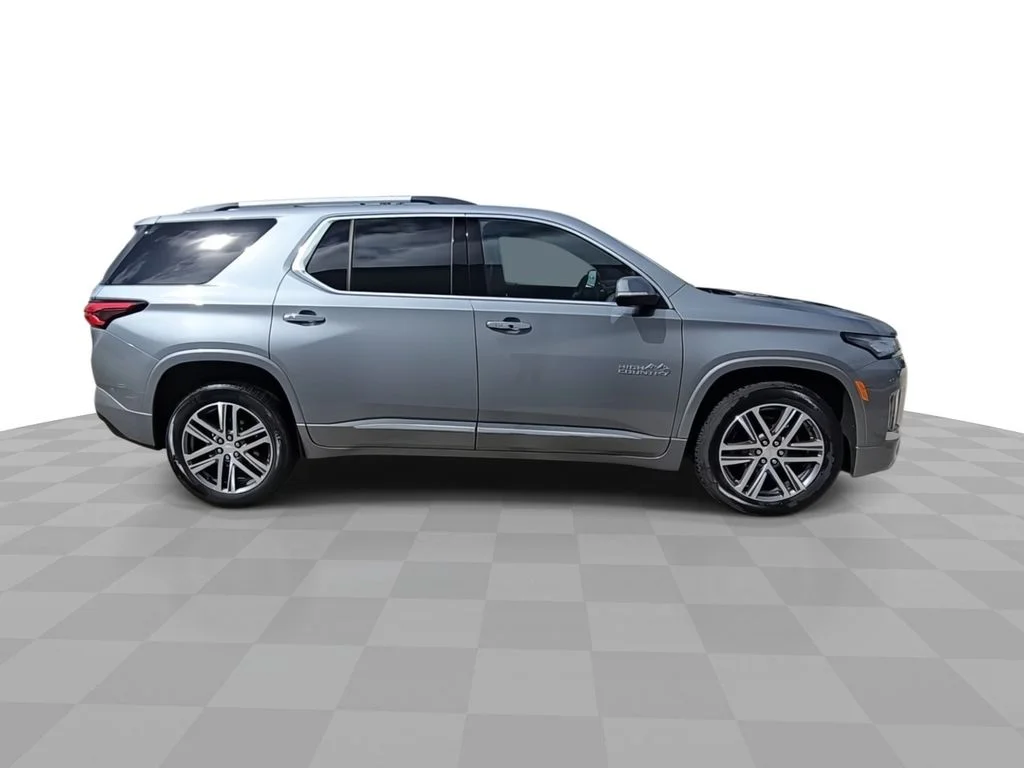 Certified Used 2023 Gray Chevrolet High Country image 9