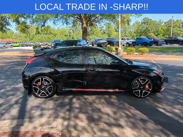 Used 2022 Black Hyundai - image 6