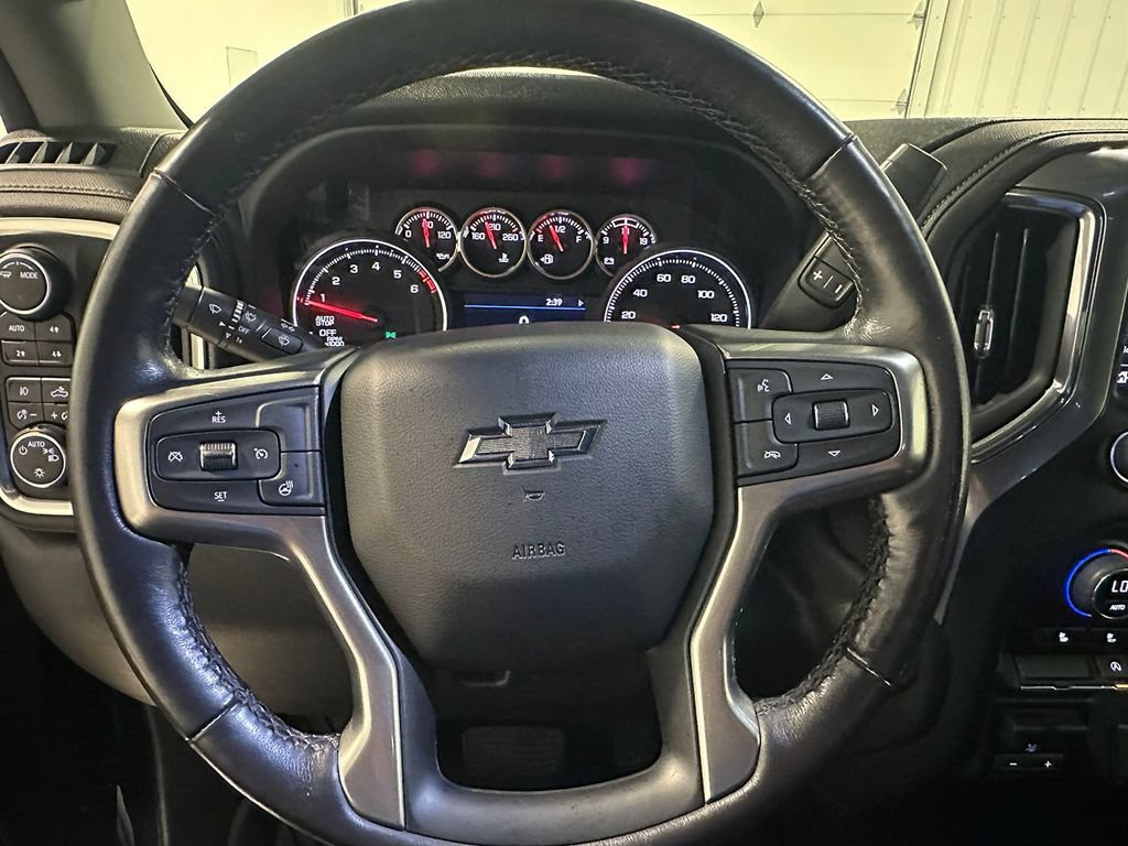 Used 2022 SHADOW GRAY METALLIC Chevrolet RST image 37