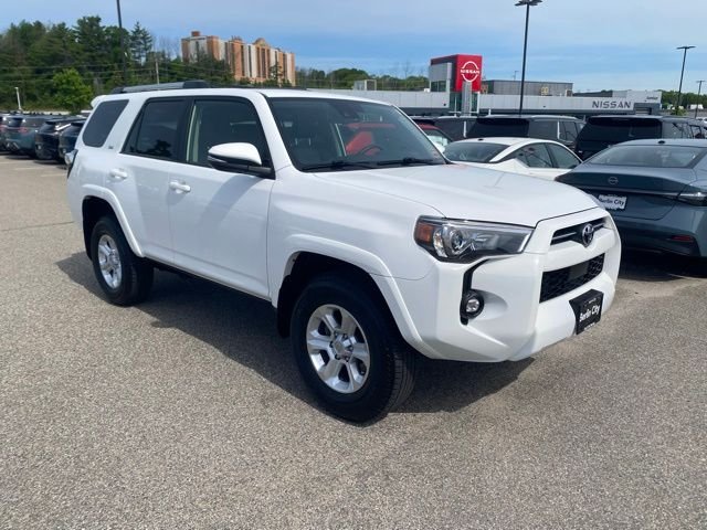 Used 2024 White Toyota SR5 Premium image 27
