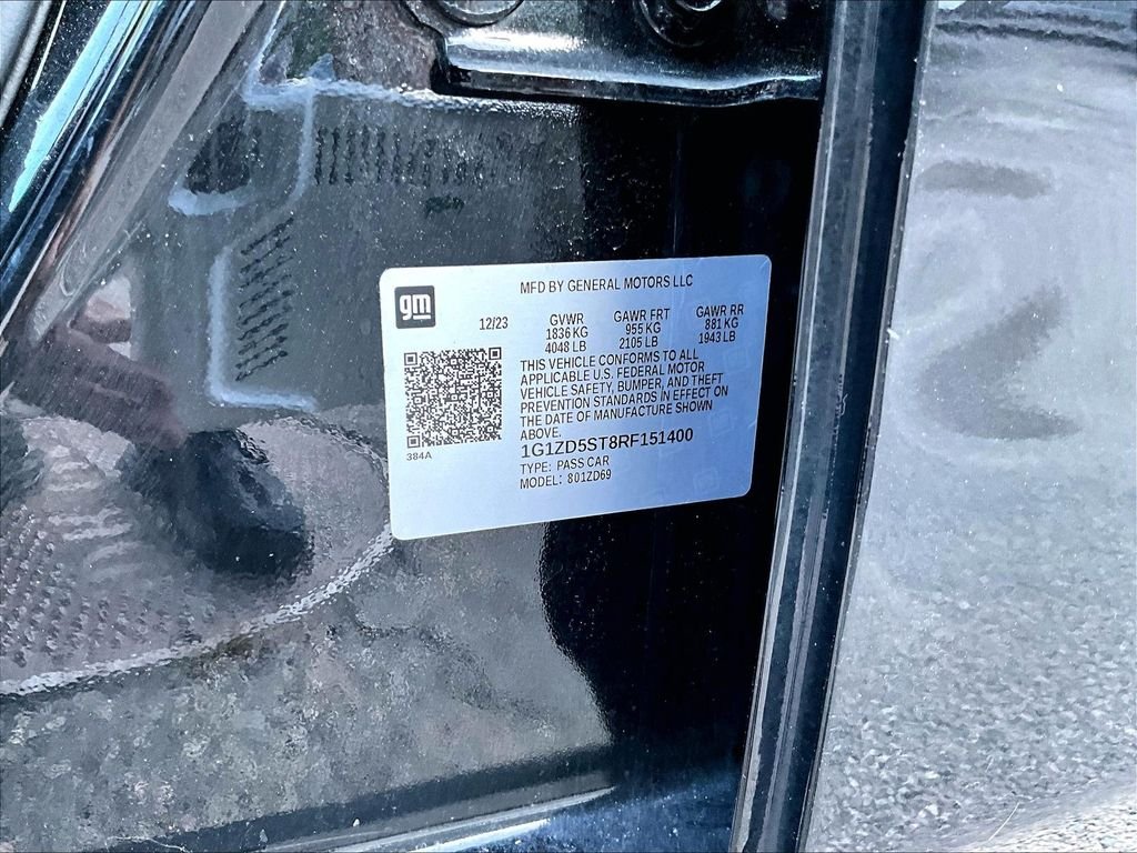 Used 2024 Black Chevrolet LT image 9