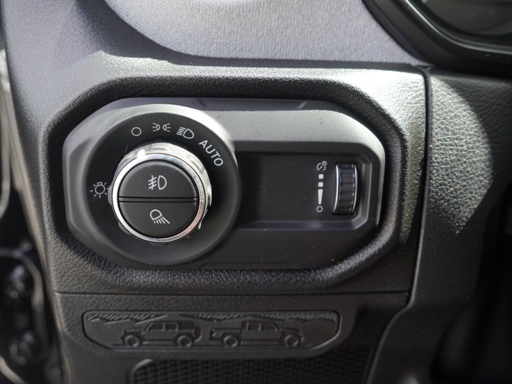 New 2026 Black Clear-Coat Exterior Paint Jeep Sport S image 11