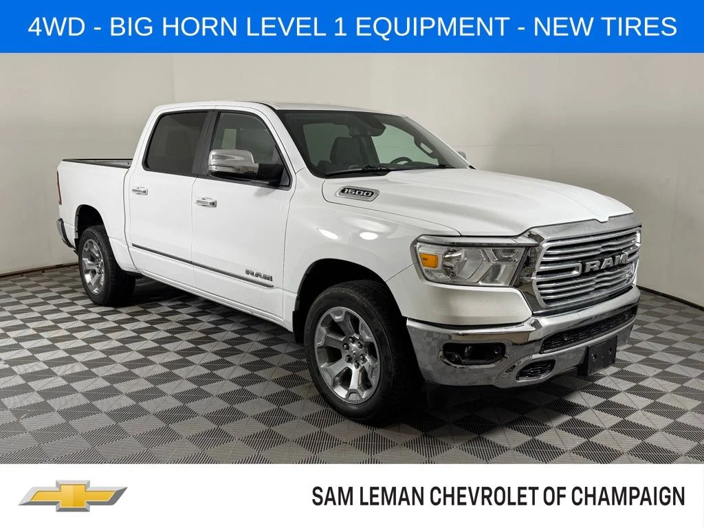 2019 RAM 1500 Big Horn/Lone Star 4x4 Crew Cab 5'7's photo