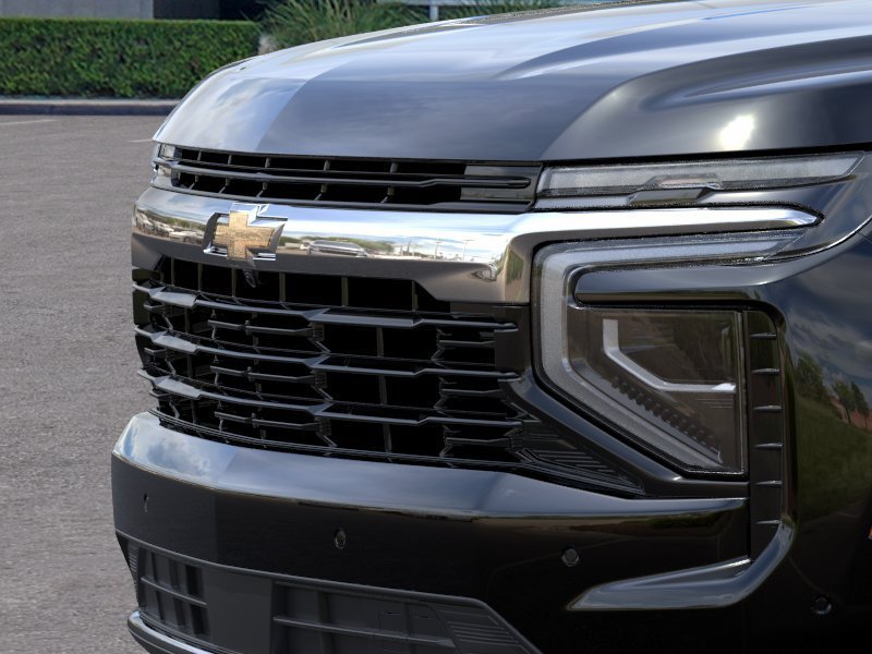 2026 Chevrolet Suburban photo 13 of 33