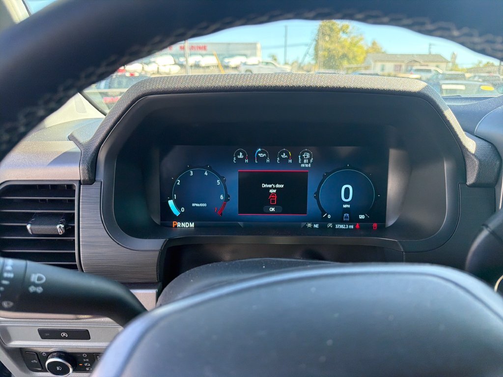 Used 2025 Silver Ford XLT image 19