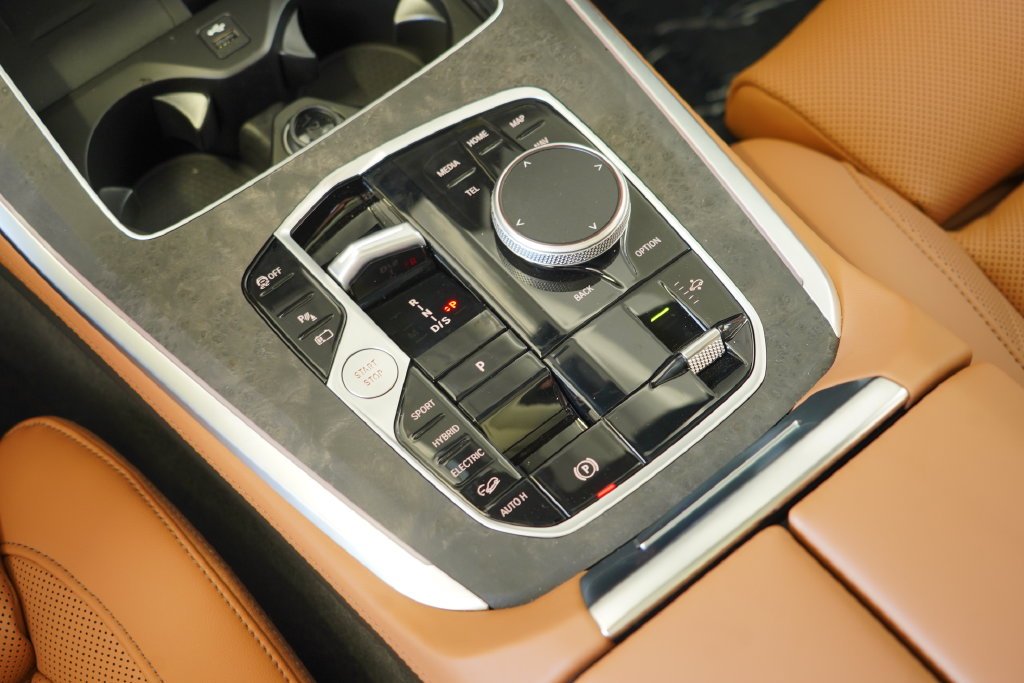 2026 BMW X5 50e - Photo 31