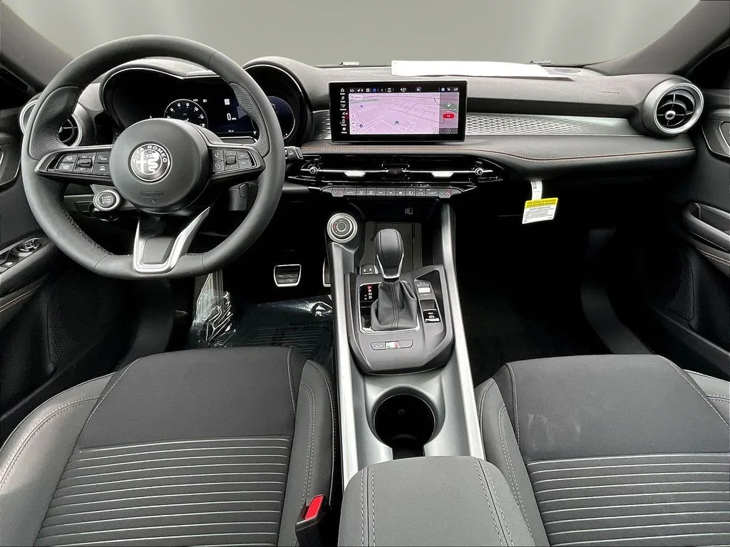 2026 Alfa Romeo Tonale Sprint - Photo 5
