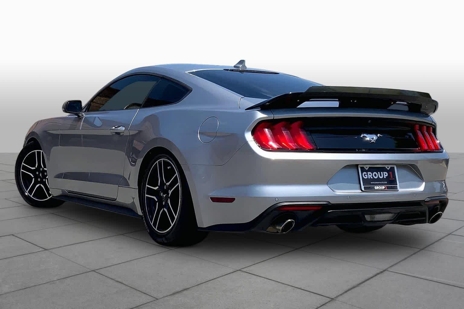 Used 2021 Iconic Silver Ford EcoBoost Premium image 9