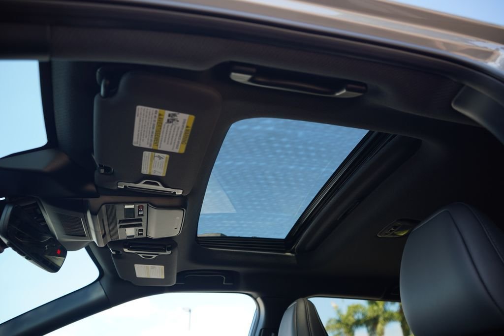 New 2026 RIVER ROCK PEARL Subaru Premium image 13