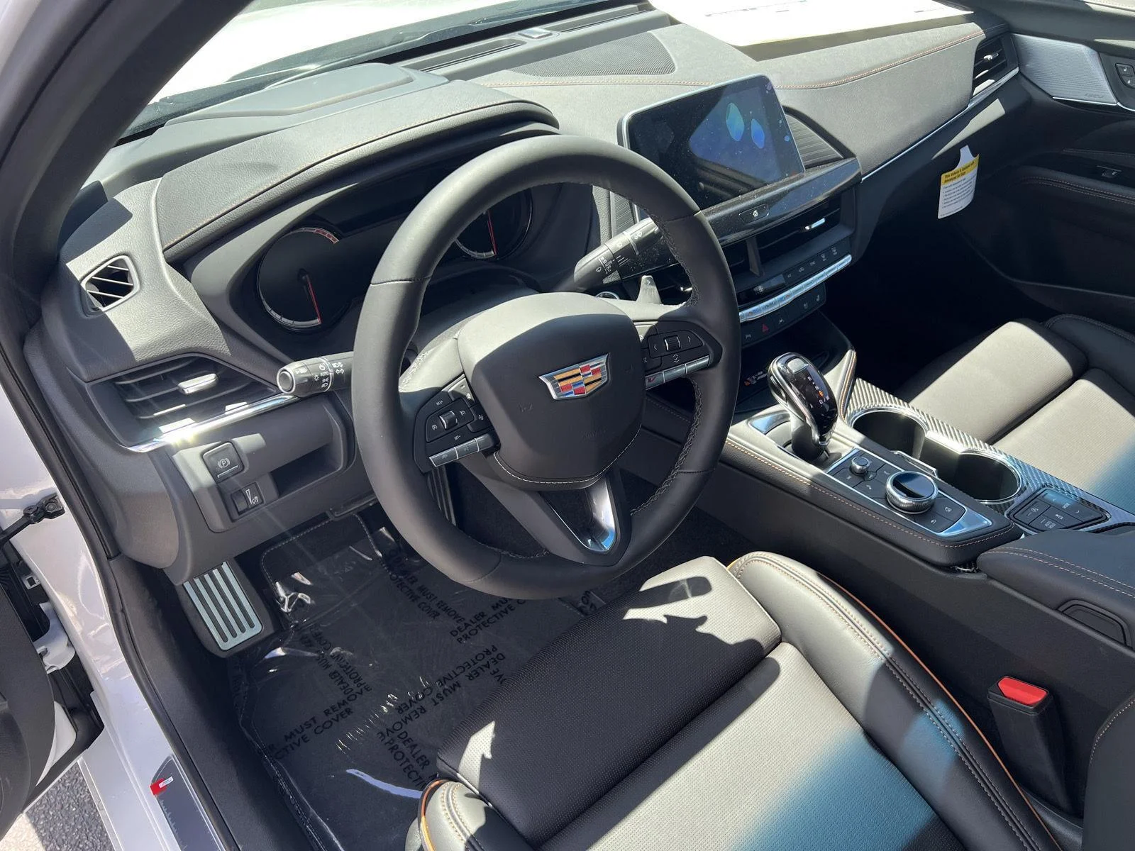 2026 Cadillac CT4 V-Series - Photo 17