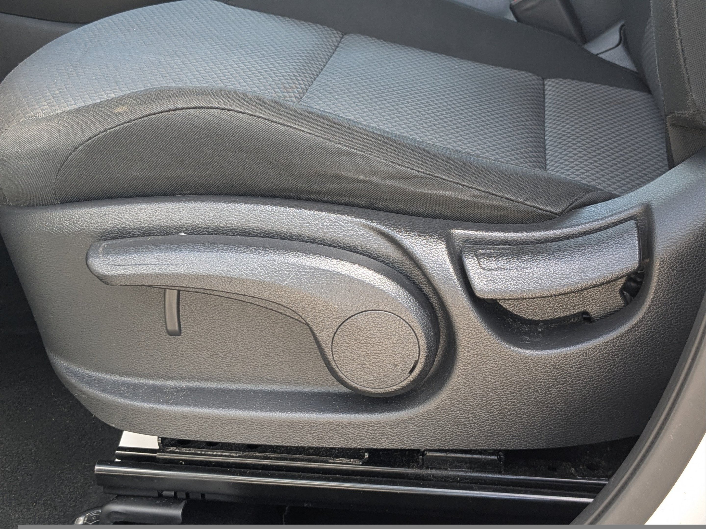 2020 Kia Soul LX - Photo 17