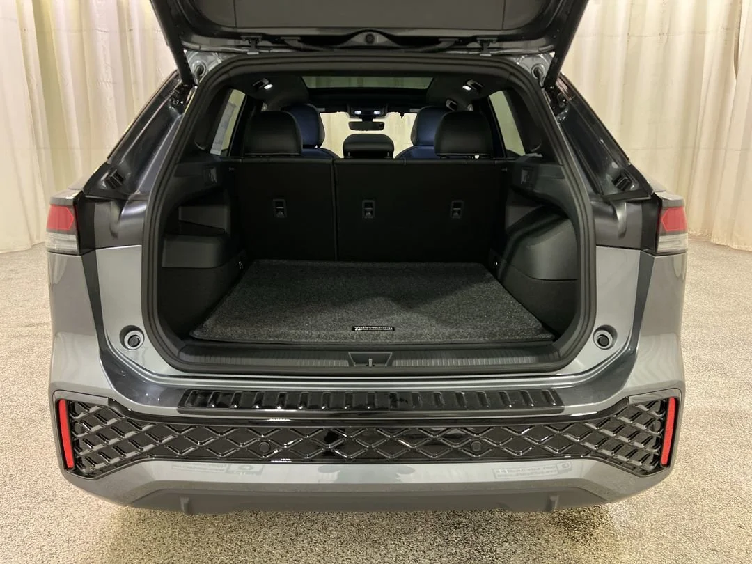 2026 Volkswagen Tiguan SE R-LINE BLACK - Photo 17