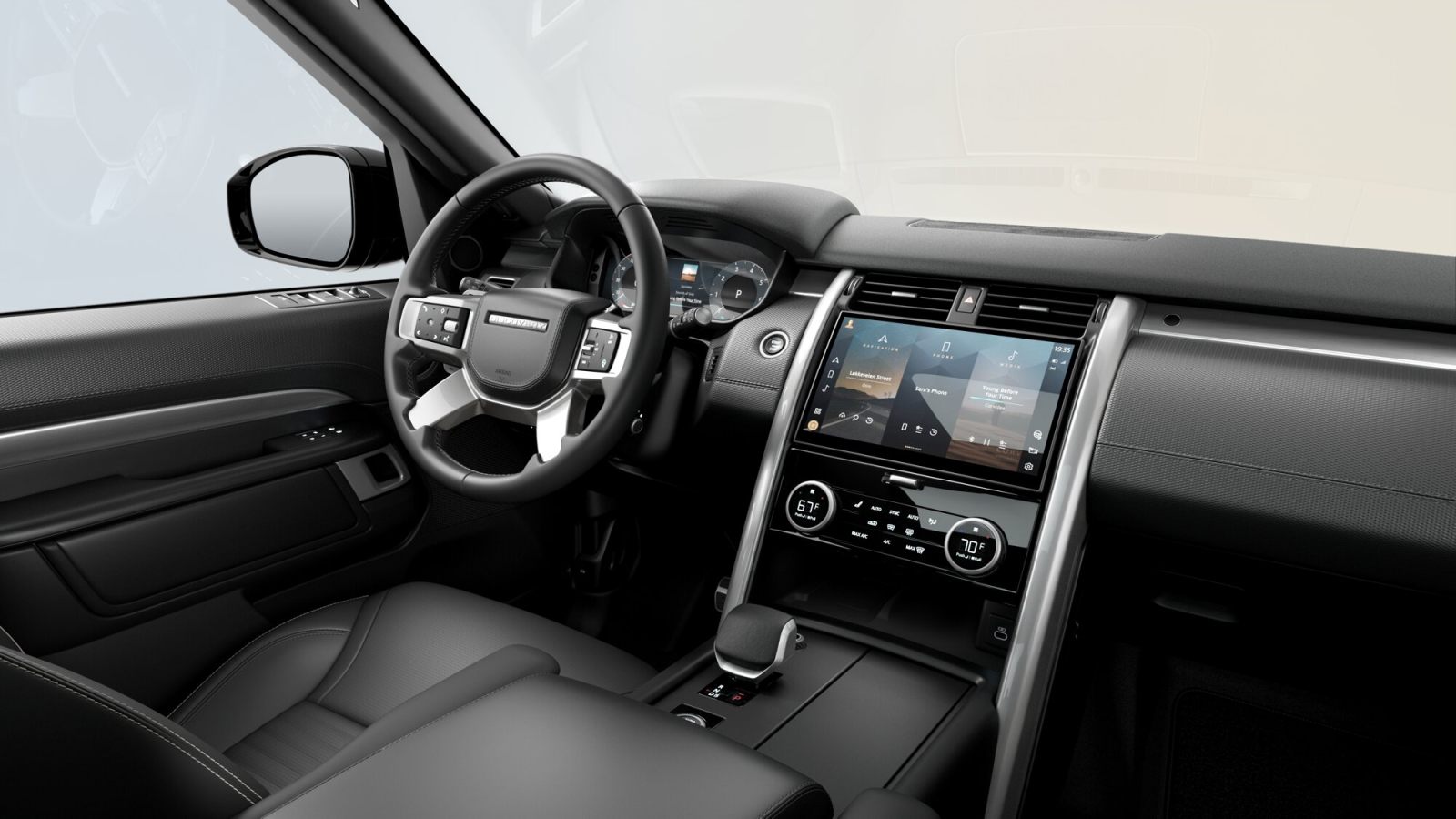 New 2026 Lantau Bronze LAND ROVER Dynamic SE image 4