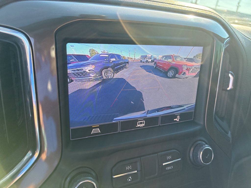 Used 2022 Black Chevrolet High Country image 17