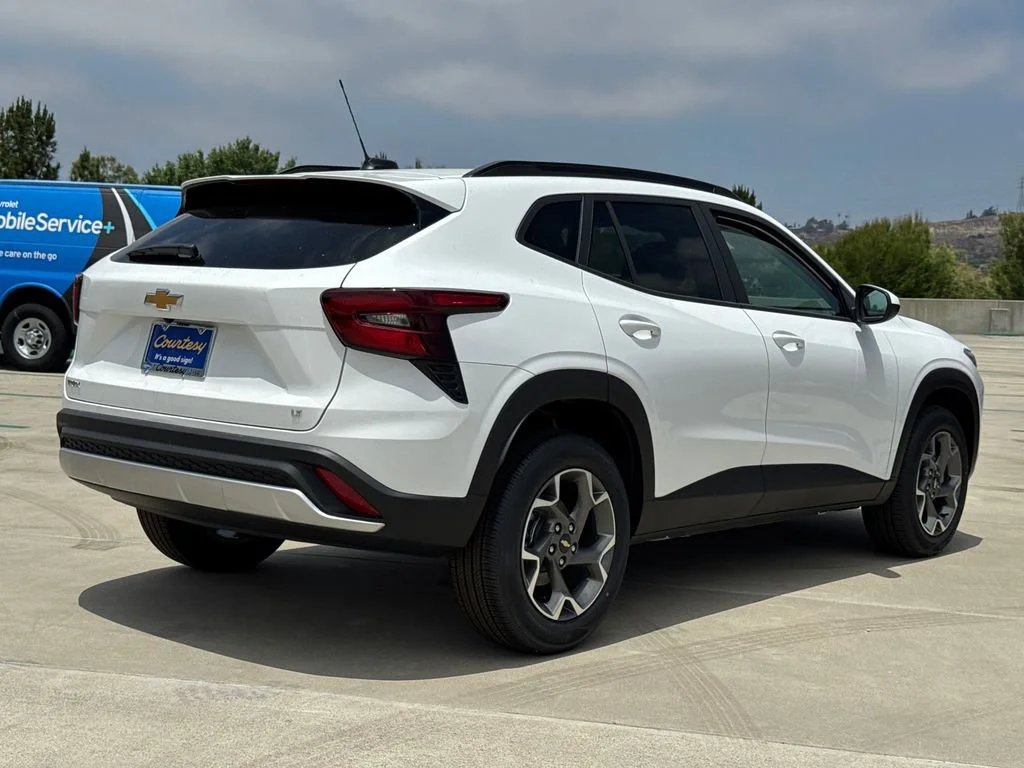 New 2026 Summit White Chevrolet LT image 8