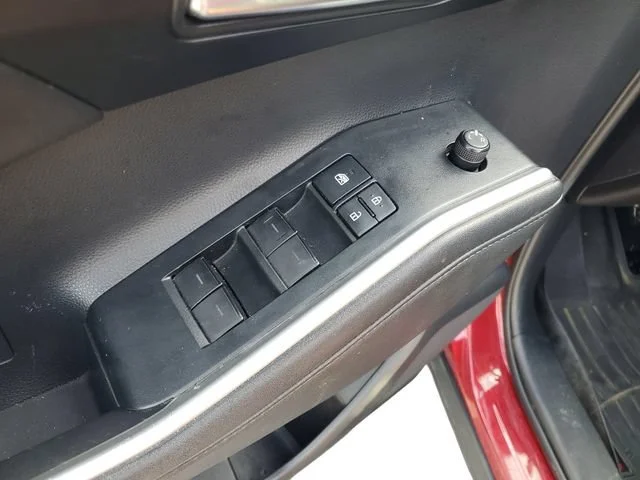 Used 2021 Red Toyota XLE image 9