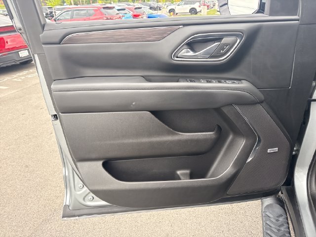Used 2024 Gray Chevrolet Z71 image 12