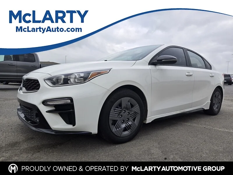 Used 2020 Clear White KIA GT-LINE image 1