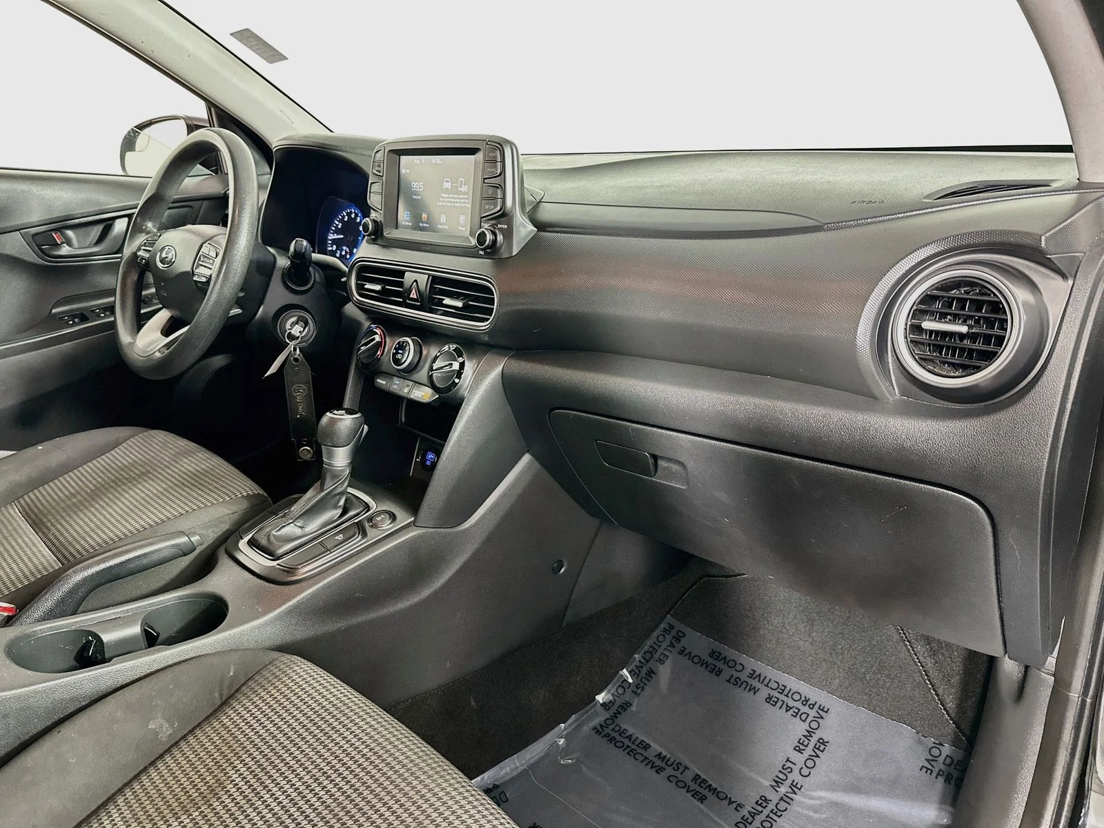 Used 2019 Ultra Black Pearl Hyundai SE image 27