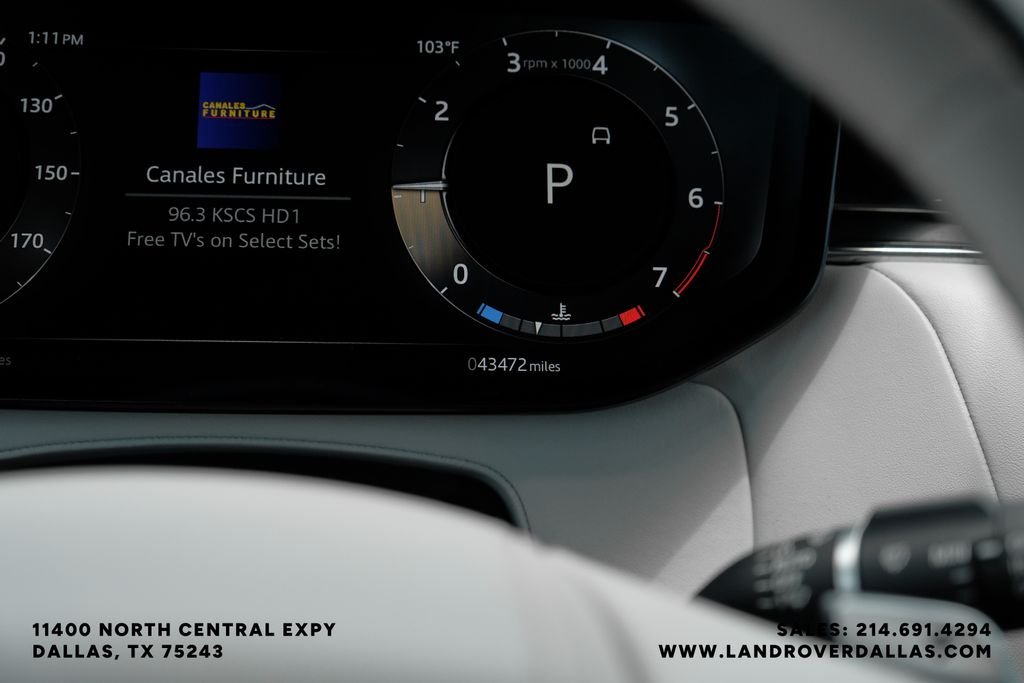 Used 2023 Firenze Red Metallic Land Rover SE Dynamic image 23