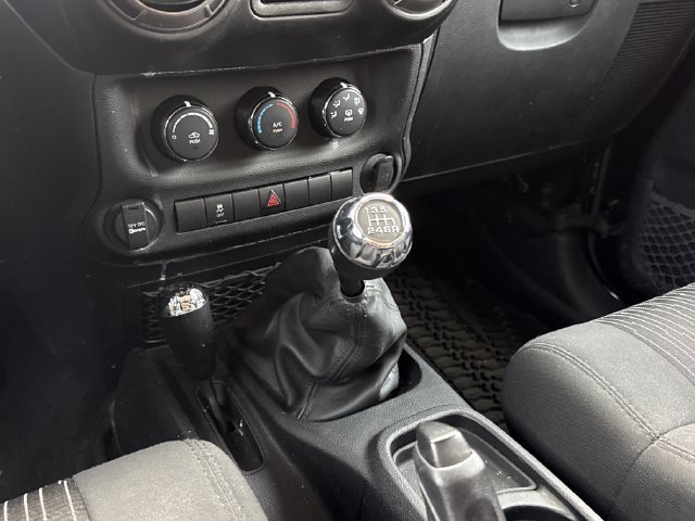 Used 2012 Black Clearcoat Jeep Unlimited Sport image 8
