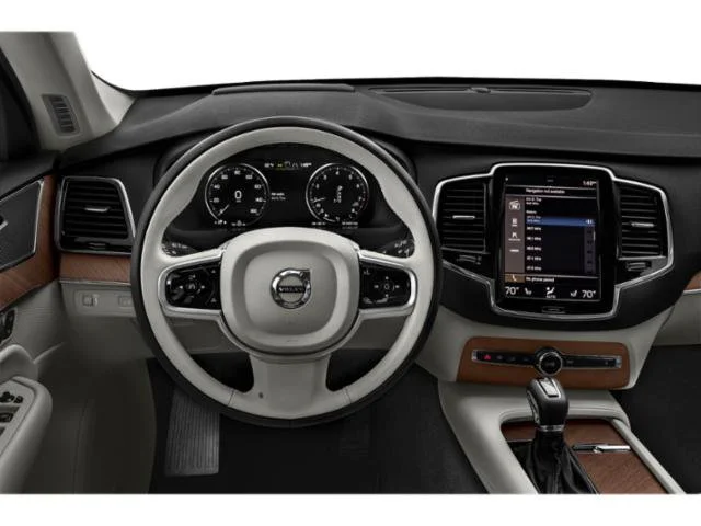 Used 2022 Crystal White Volvo T6 Inscription image 7