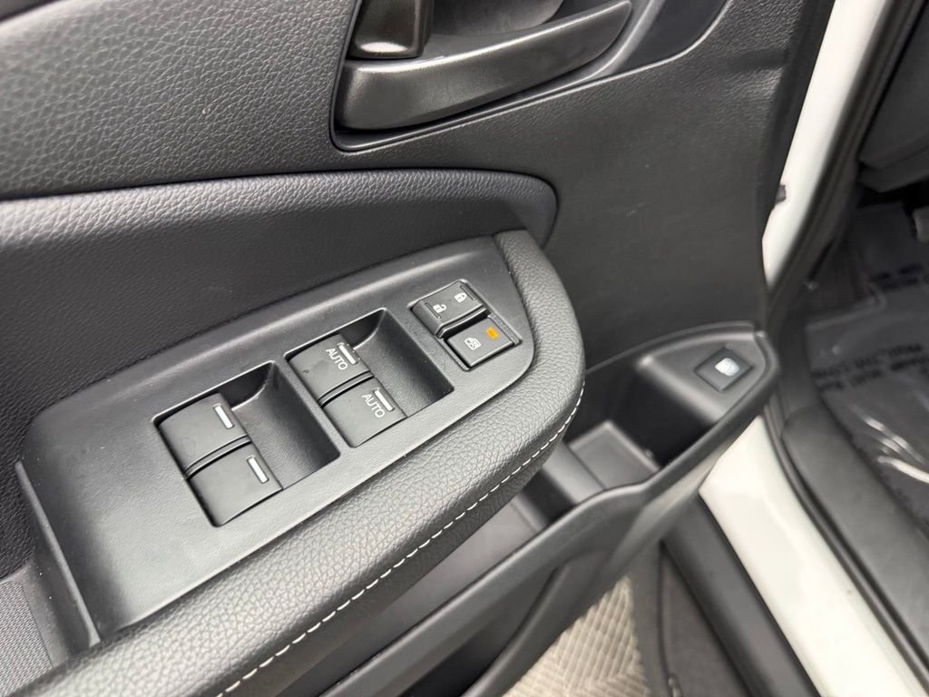 Used 2025 White Honda Sport image 19