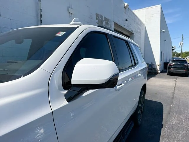 Used 2023 Iridescent Pearl Tricoat Chevrolet RST image 4