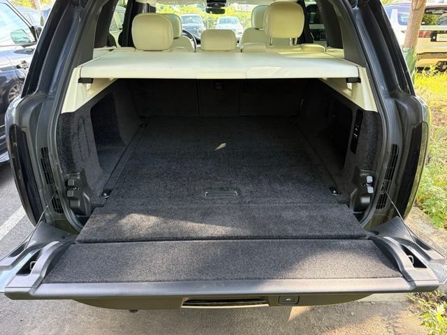 Certified Used 2025 Blue Land Rover SE image 38