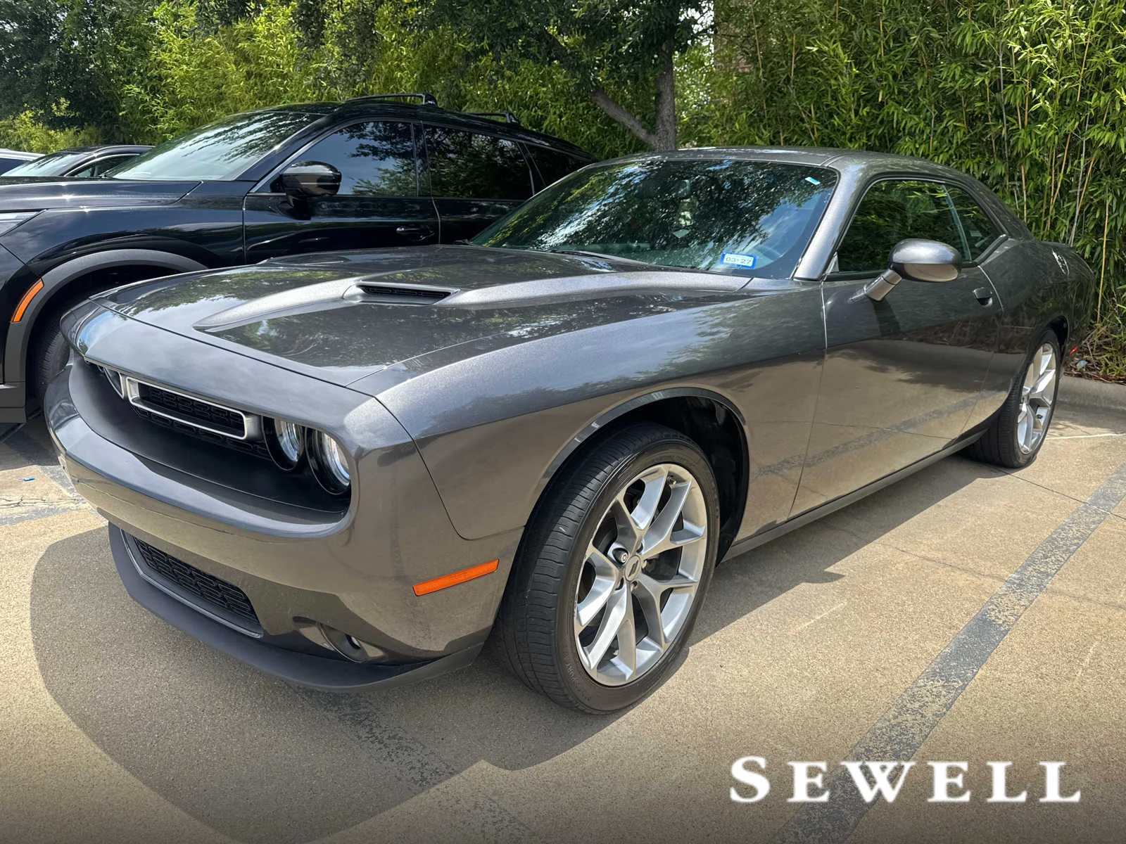 2023 Dodge Challenger SXT Auto's photo