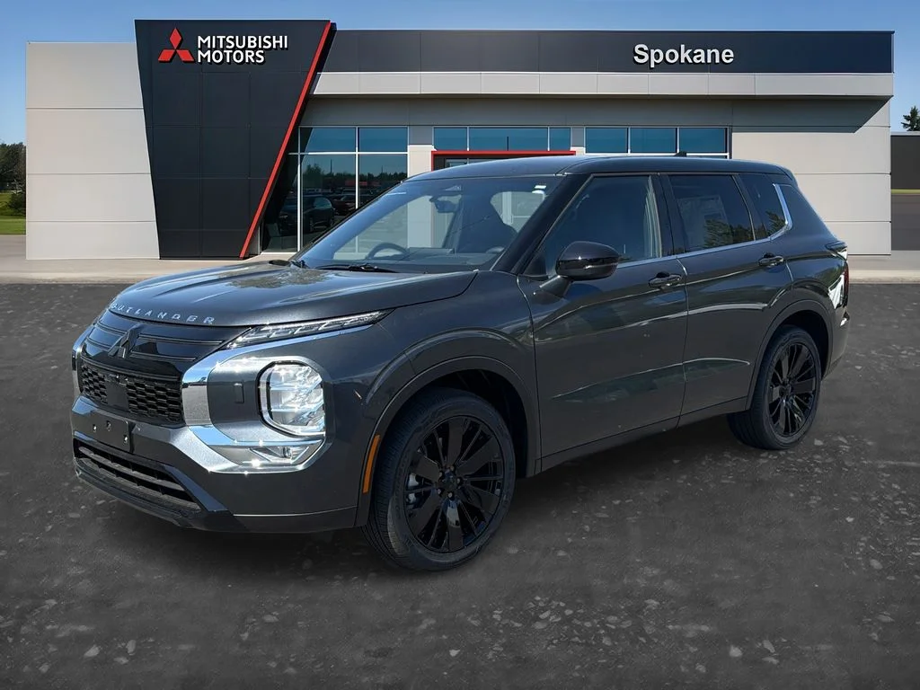 New 2026 Graphite Gray Mitsubishi LE 1.5T S-AWC image 3