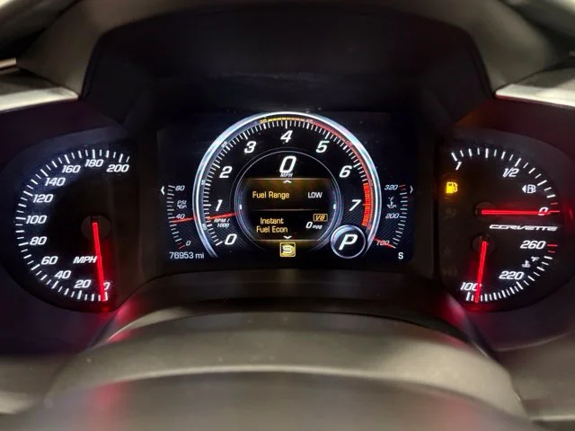 Used 2016 Red Chevrolet Stingray Z51 image 20